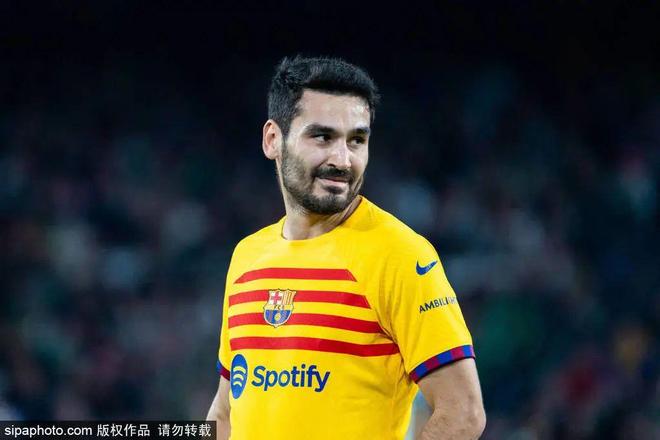 风云突变塞维利亚关键时刻强势反弹，英超版图或变，更衣室稳定，心理建设被强调的简单介绍