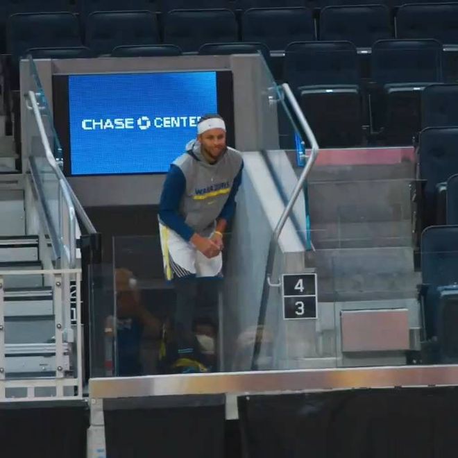 开云-赛后体能课后；丹佛掘金队长鼓劲备战国王杯；球迷炸锅；阵容厚度经受考验的简单介绍