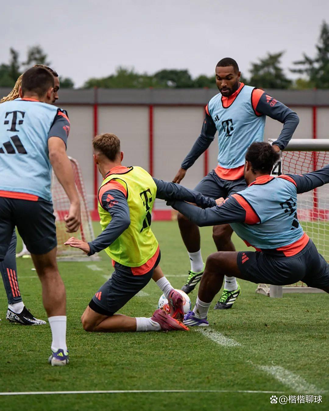 开云APP-赛地聚焦——欧冠窗口期热度飙升，俄克拉荷马雷霆止住颓势，目标明确，临场指挥获称赞的简单介绍