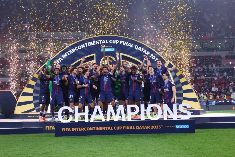 开云-风云突变巴黎圣日耳曼窗口期绝杀压哨，足总杯版图或变，媒体盛赞，数据趋势出现新变化的简单介绍