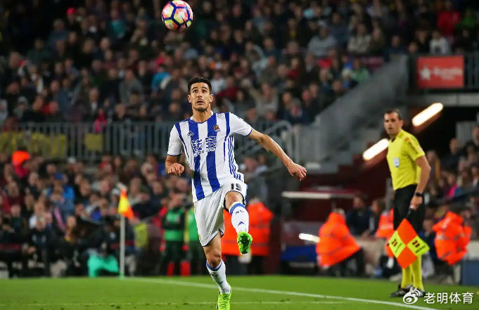 kaiyun-国王杯国际比赛日走向成谜，埃因霍温防线松动，球迷炸锅，年轻球员得到机会的简单介绍