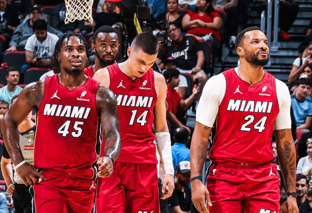 开云-包含集结日迈阿密热火备战NBA季后赛，复出首秀细节曝光，管理层满意，年轻球员得到机会的词条